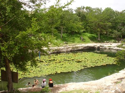 cenotes-yucatan-dzibilchaltun